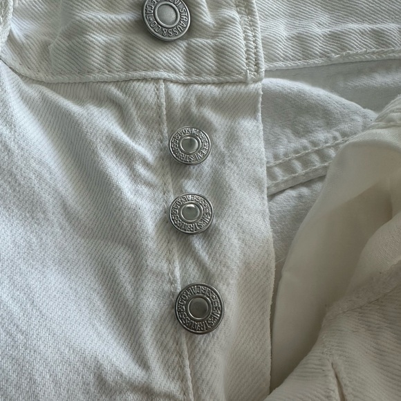 Levis 501 Original Fit White Jeans - Picture 3 of 10